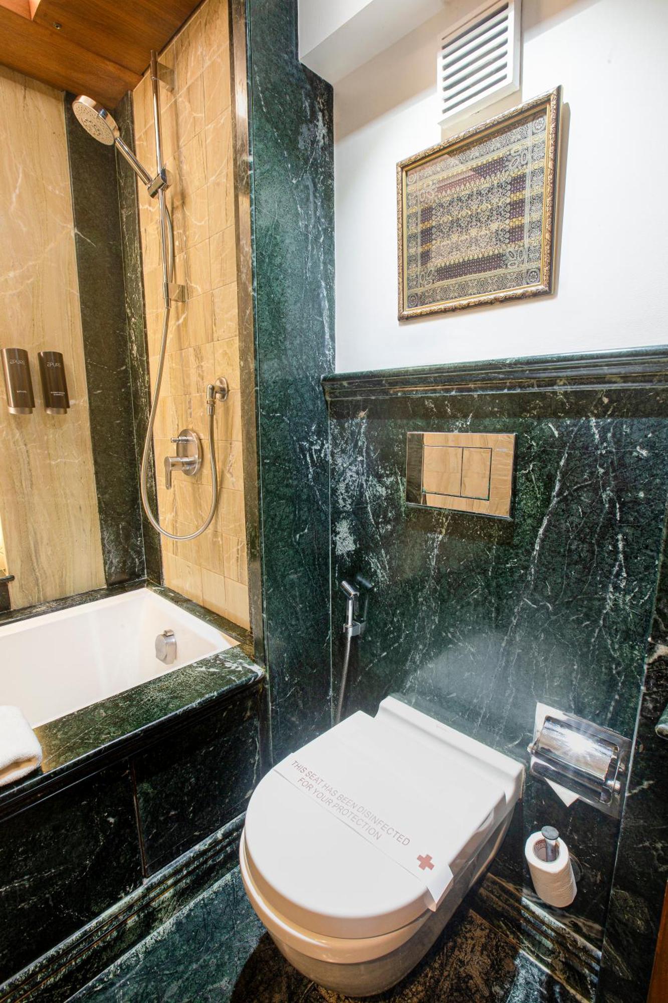 Hotel Bawa Continental Mumbai Ruang foto